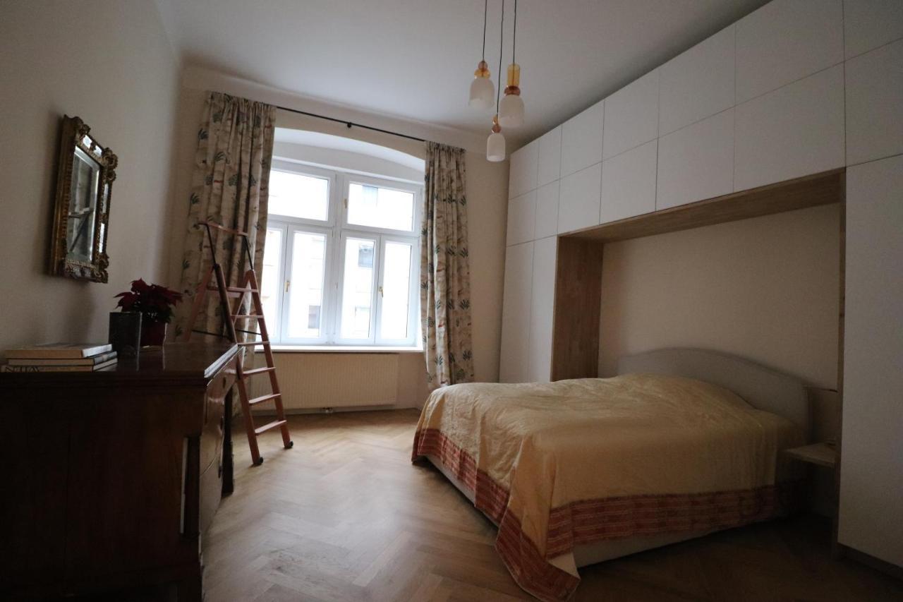 Mit Balkon Beim Schloss Belvedere Appartement *